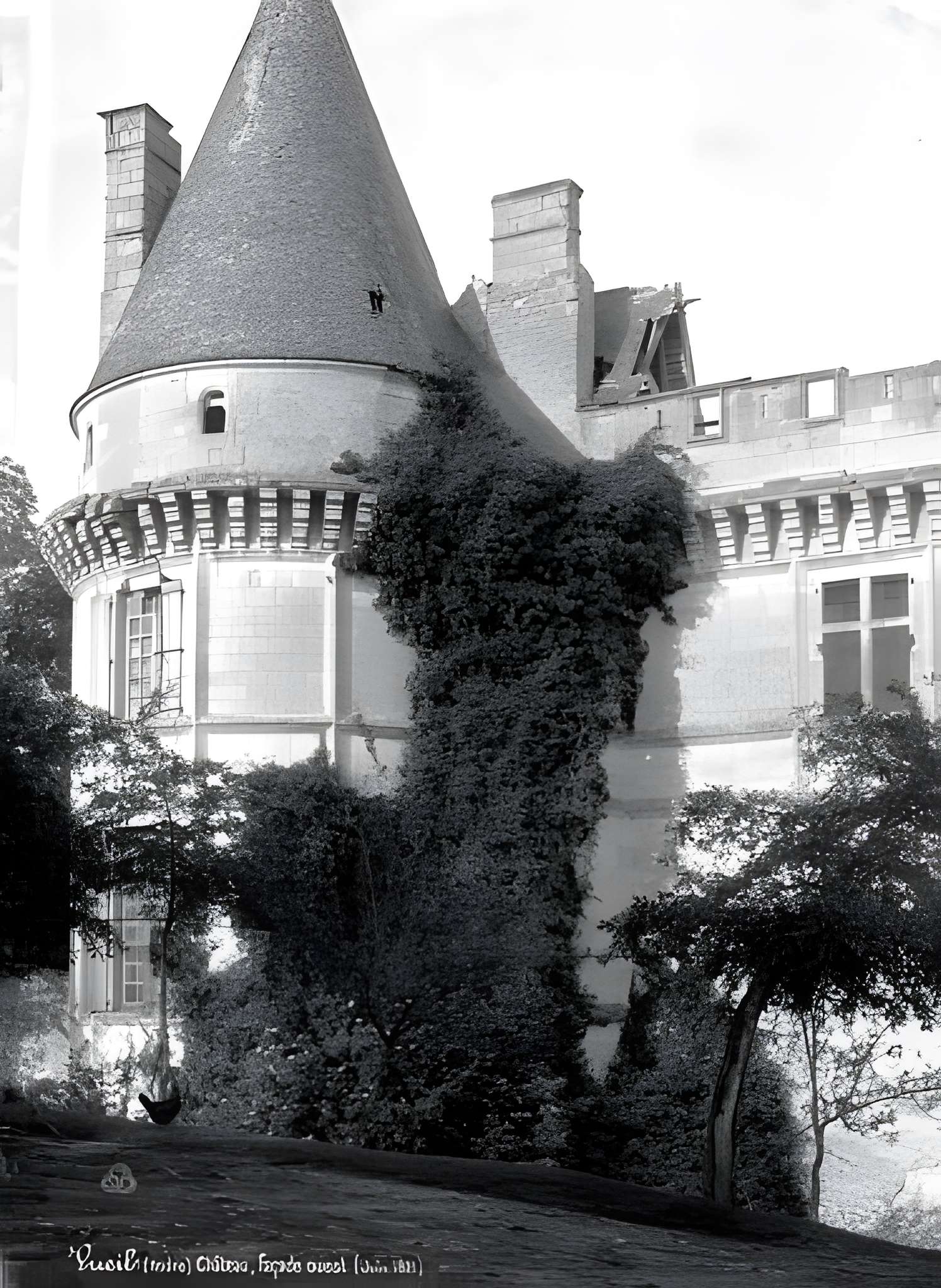 Château de Veuil