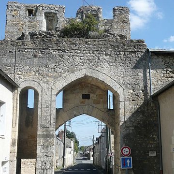 Porte Nouvelle de Montreuil-Bellay