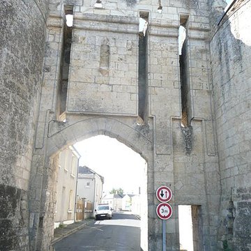 Porte Nouvelle de Montreuil-Bellay