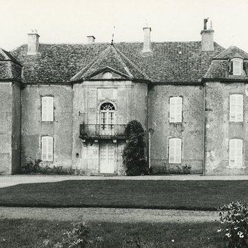 Château de Villars à Dompierre-en-Morvan