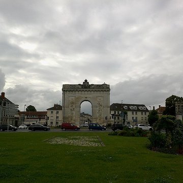 Porte Sainte-Croix de Châlons-en-Champagne