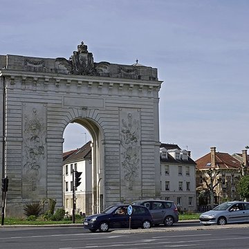 Porte Sainte-Croix de Châlons-en-Champagne