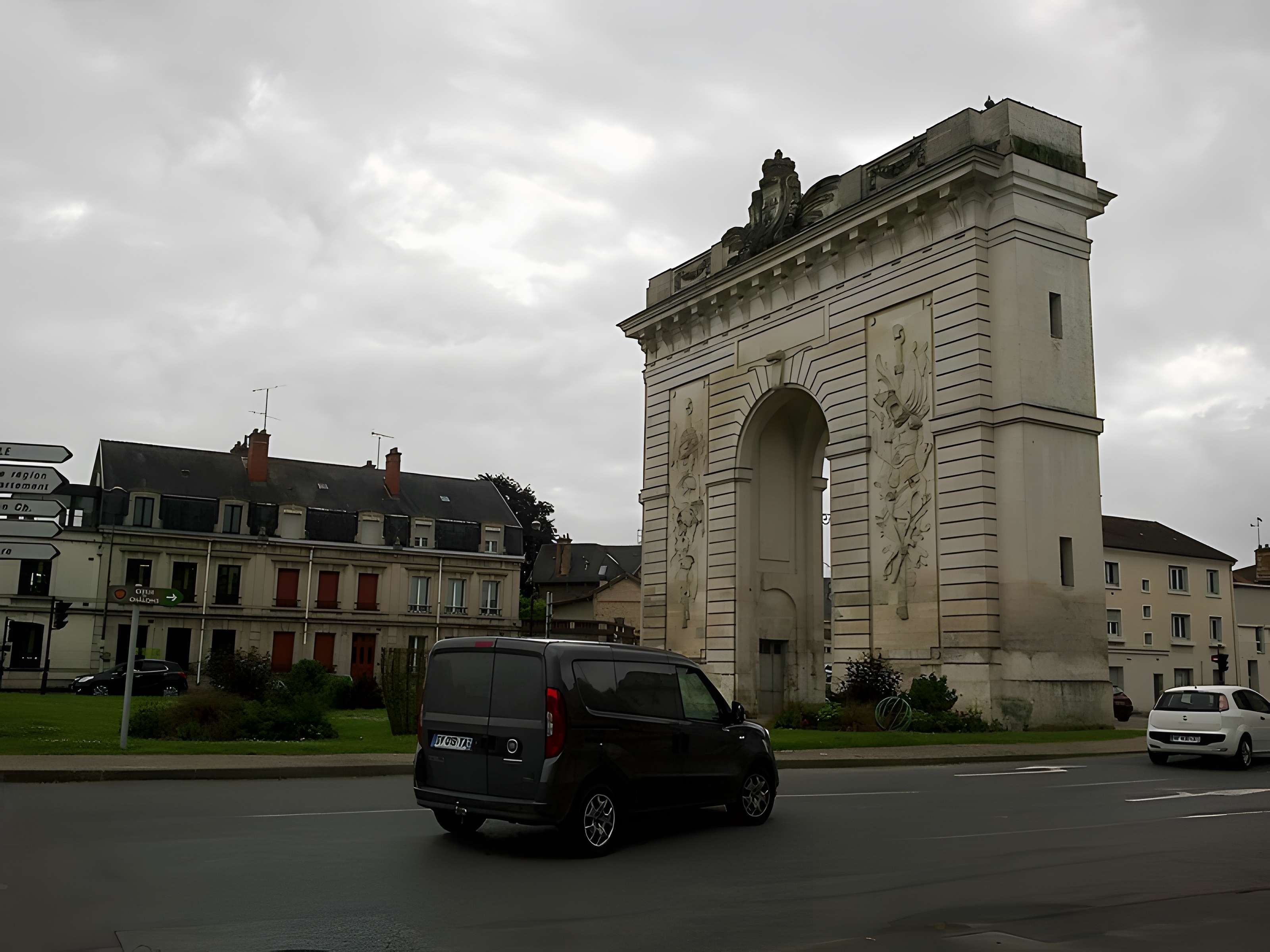Porte Sainte-Croix de Châlons-en-Champagne