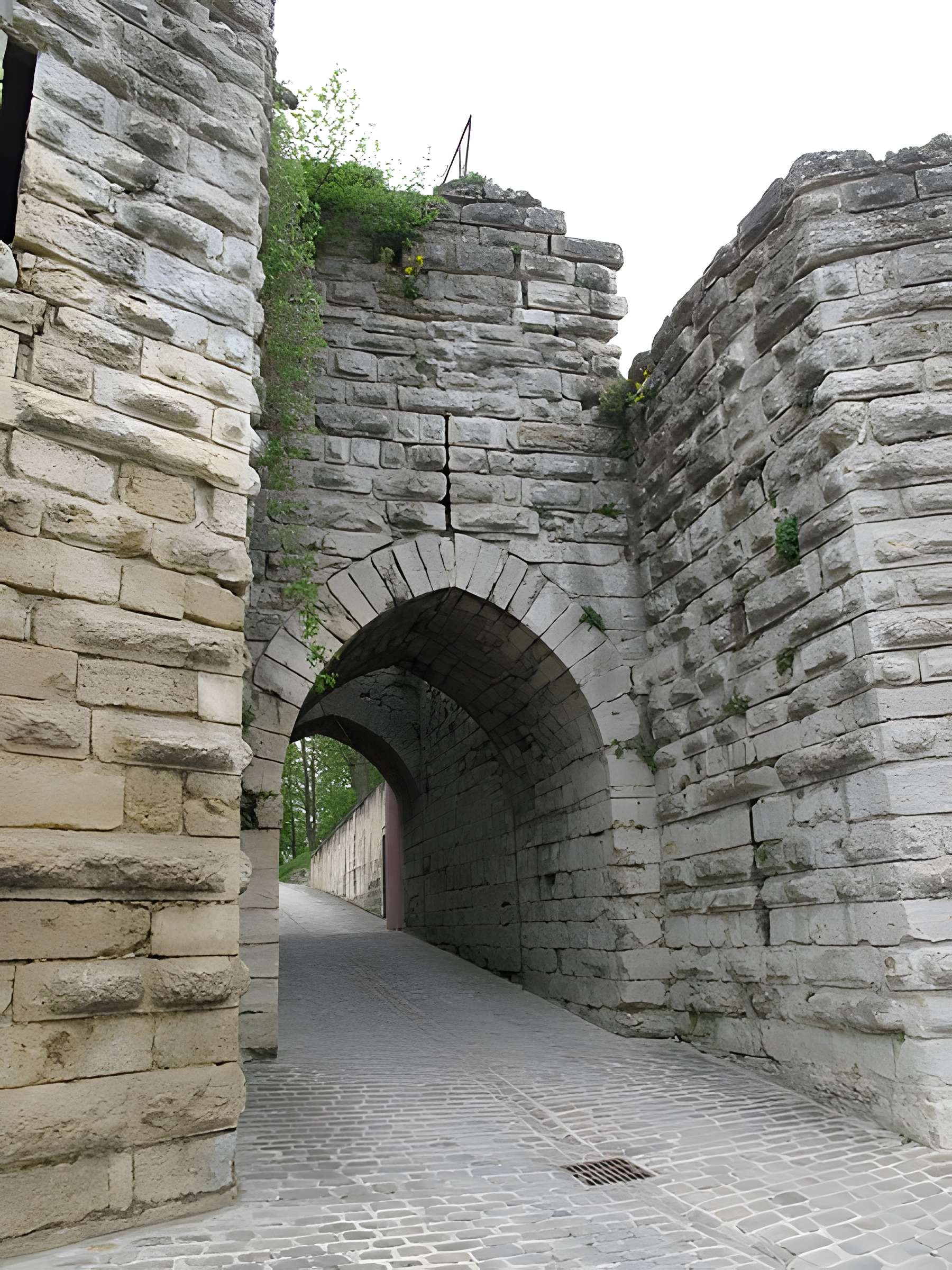 Porte Saint-Jean de Château-Thierry