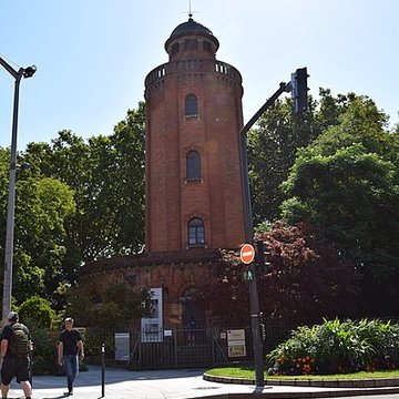 Château deau et station de pompage