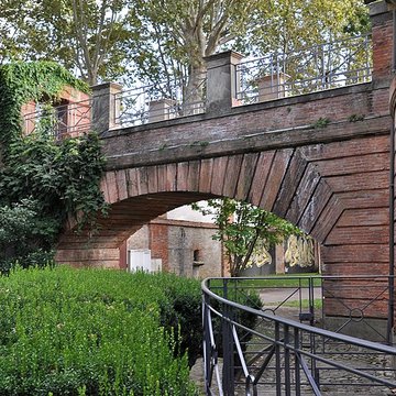 Château deau et station de pompage