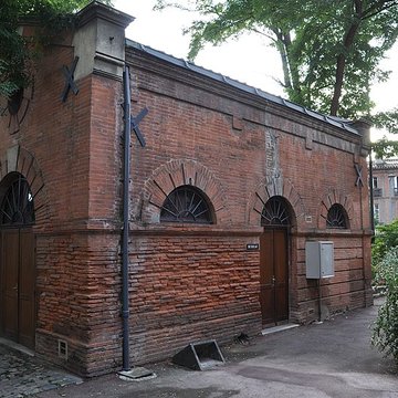 Château deau et station de pompage