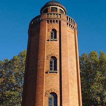 Château deau et station de pompage