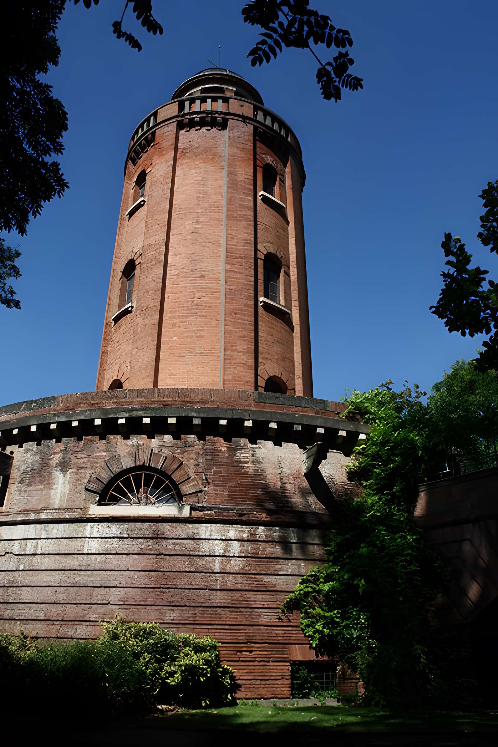 Château d'eau et station de pompage