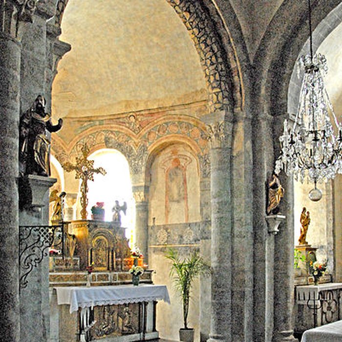 Photo de Abbaye Saint-André de Lavaudieu
