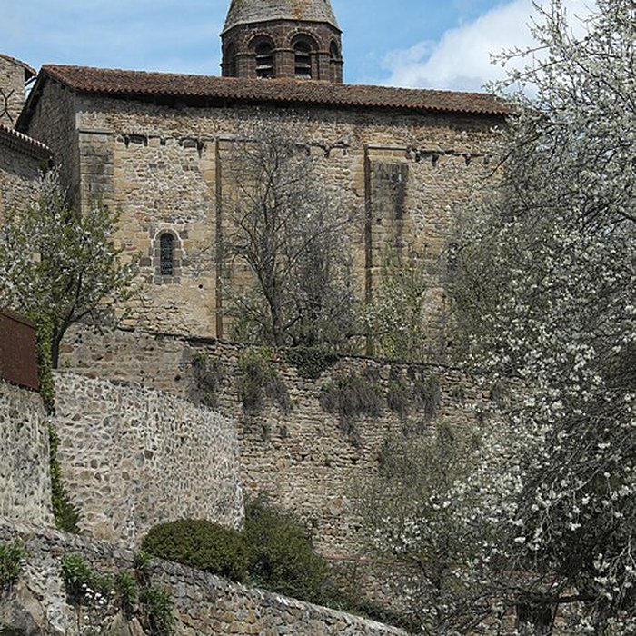 Photo de Abbaye Saint-André de Lavaudieu