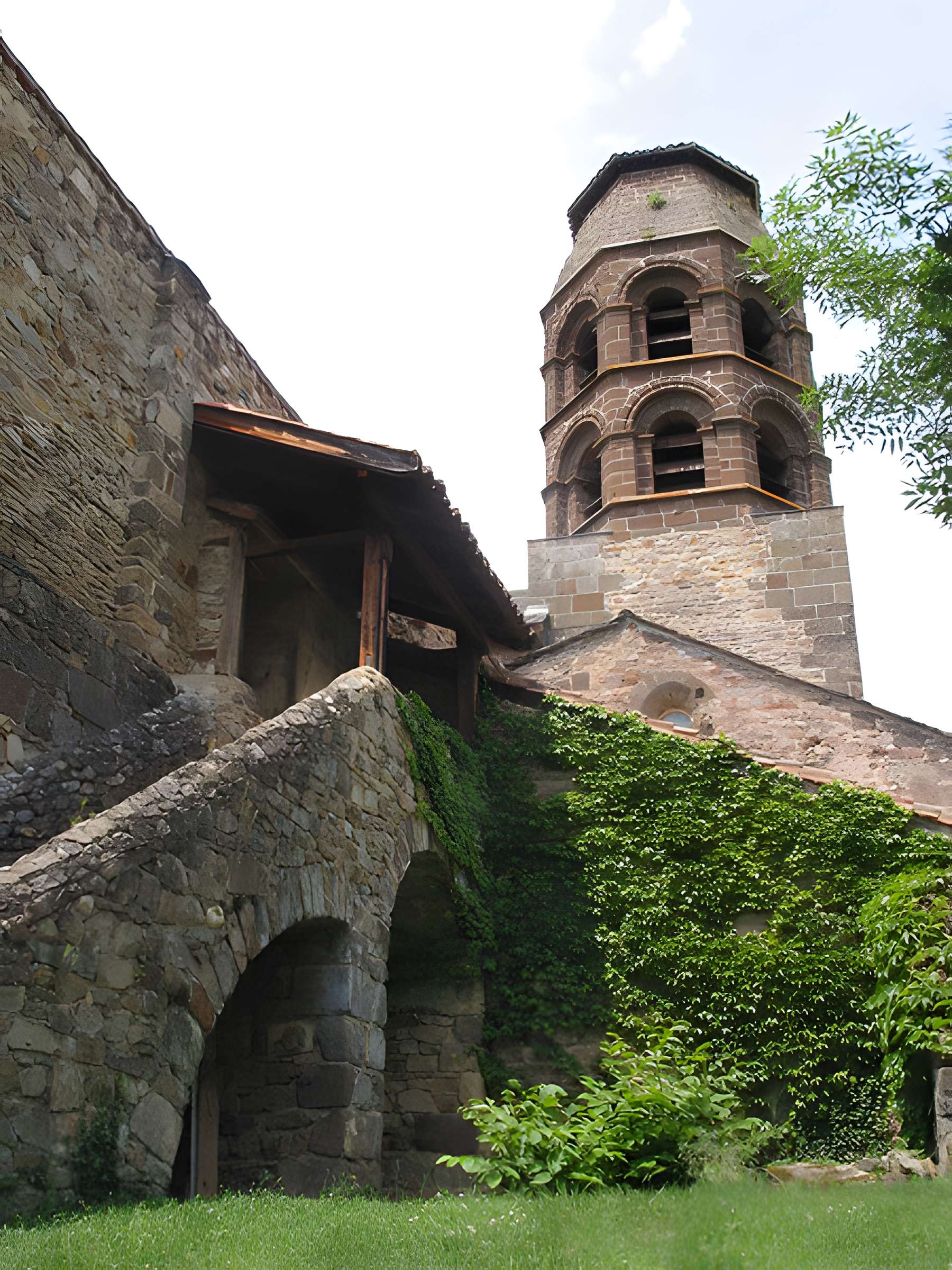 Abbatiale de Lavaudieu