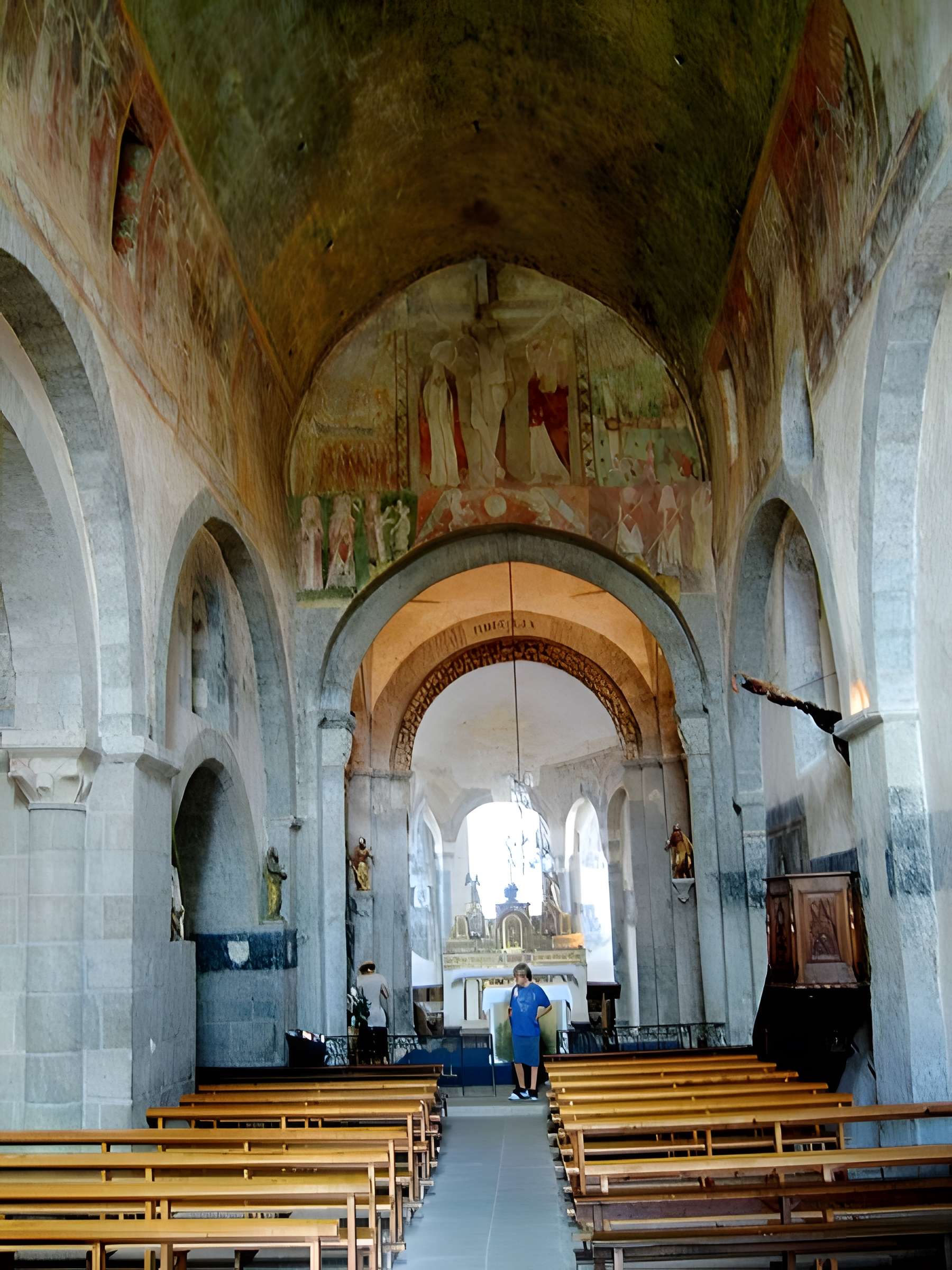 Abbatiale de Lavaudieu