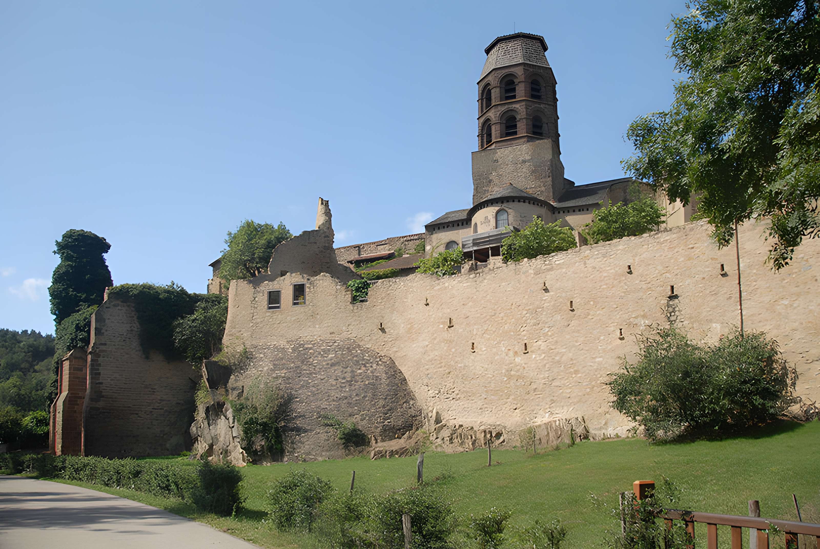 Abbatiale de Lavaudieu