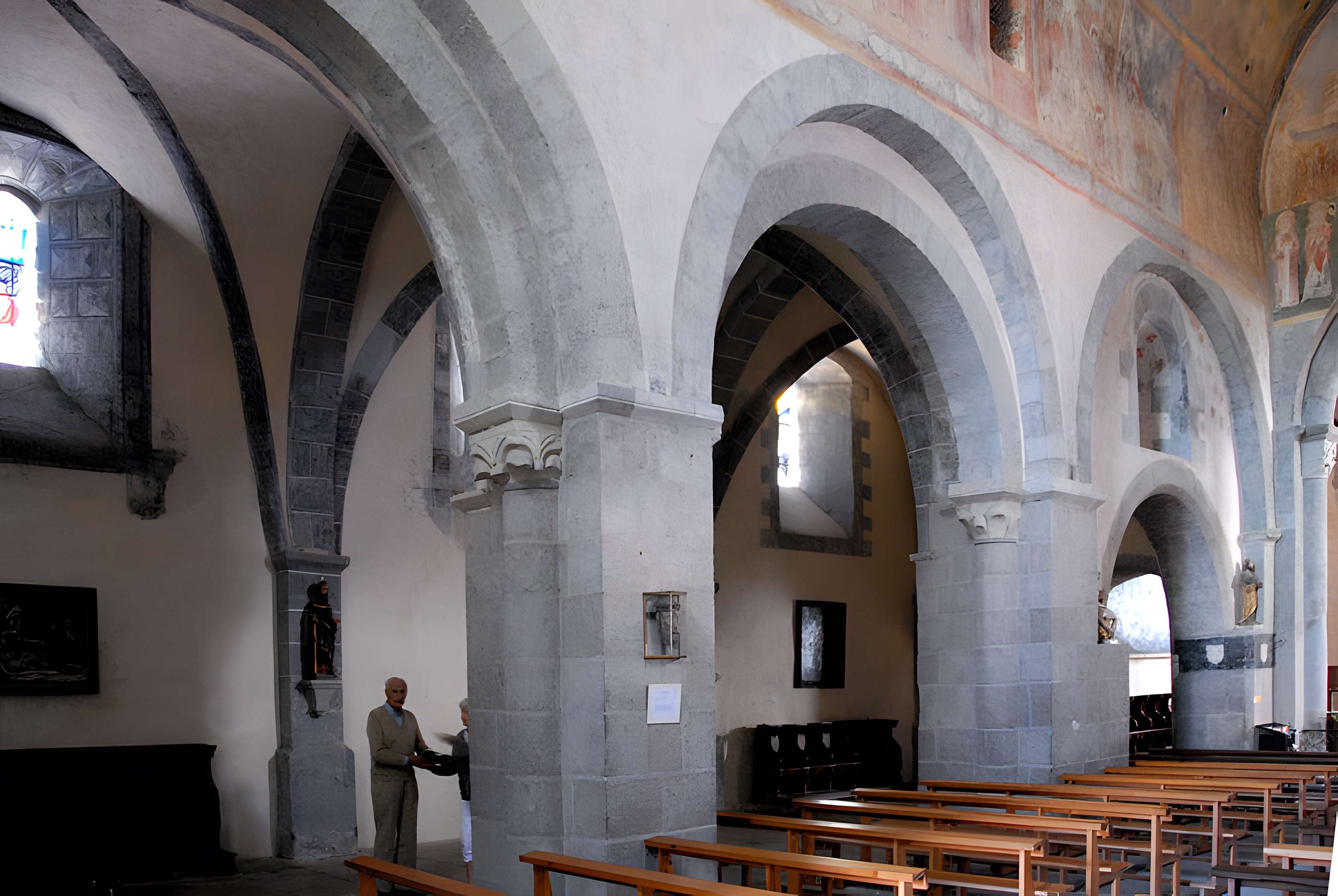 Abbatiale de Lavaudieu