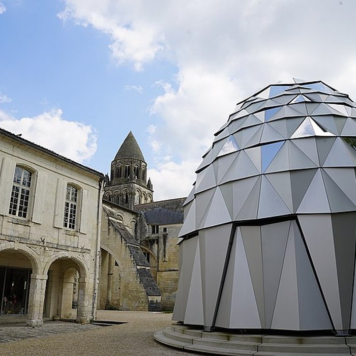 Photo de Abbaye aux dames de Saintes