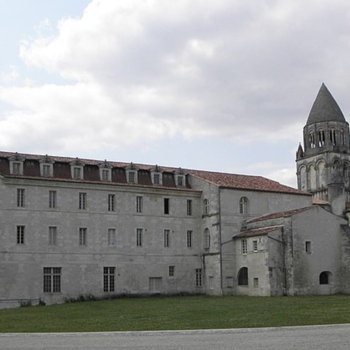 Photo de Abbaye aux dames de Saintes