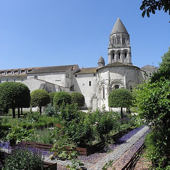 Photo de Abbaye aux dames de Saintes