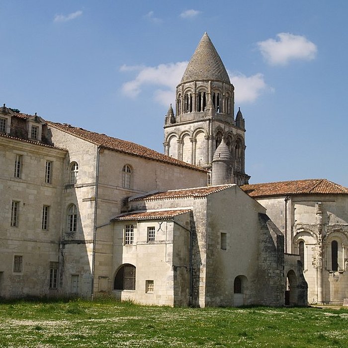 Photo de Abbaye aux dames de Saintes