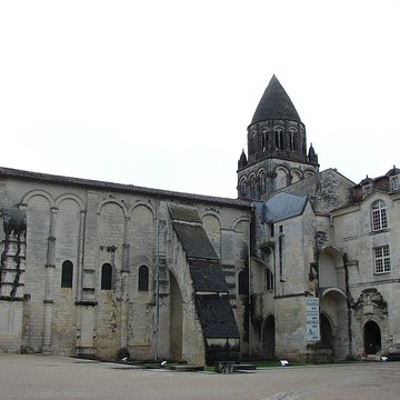 Abbaye aux dames de Saintes