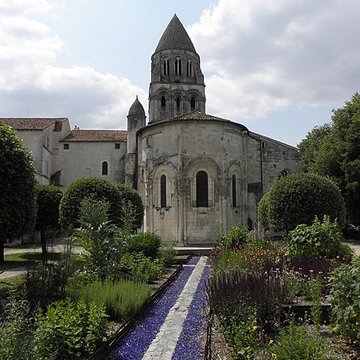 Abbaye aux dames de Saintes
