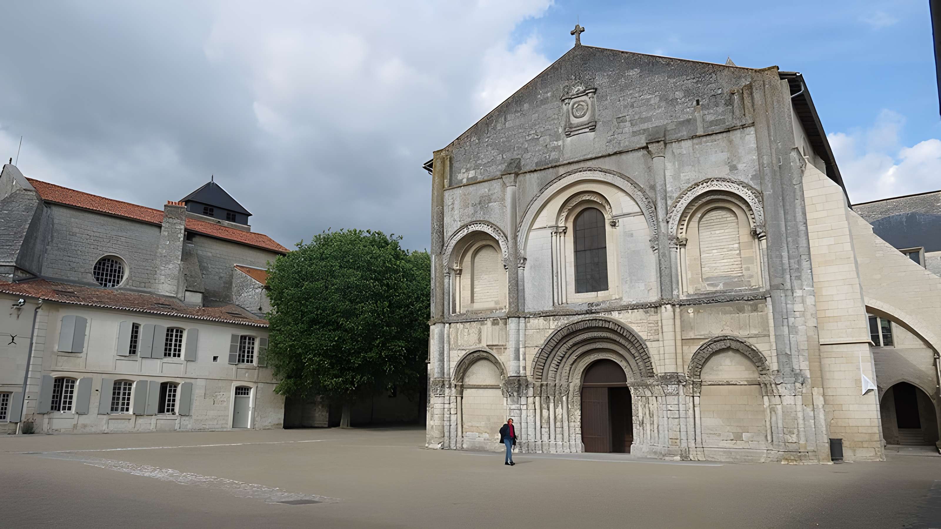 Abbaye aux dames de Saintes