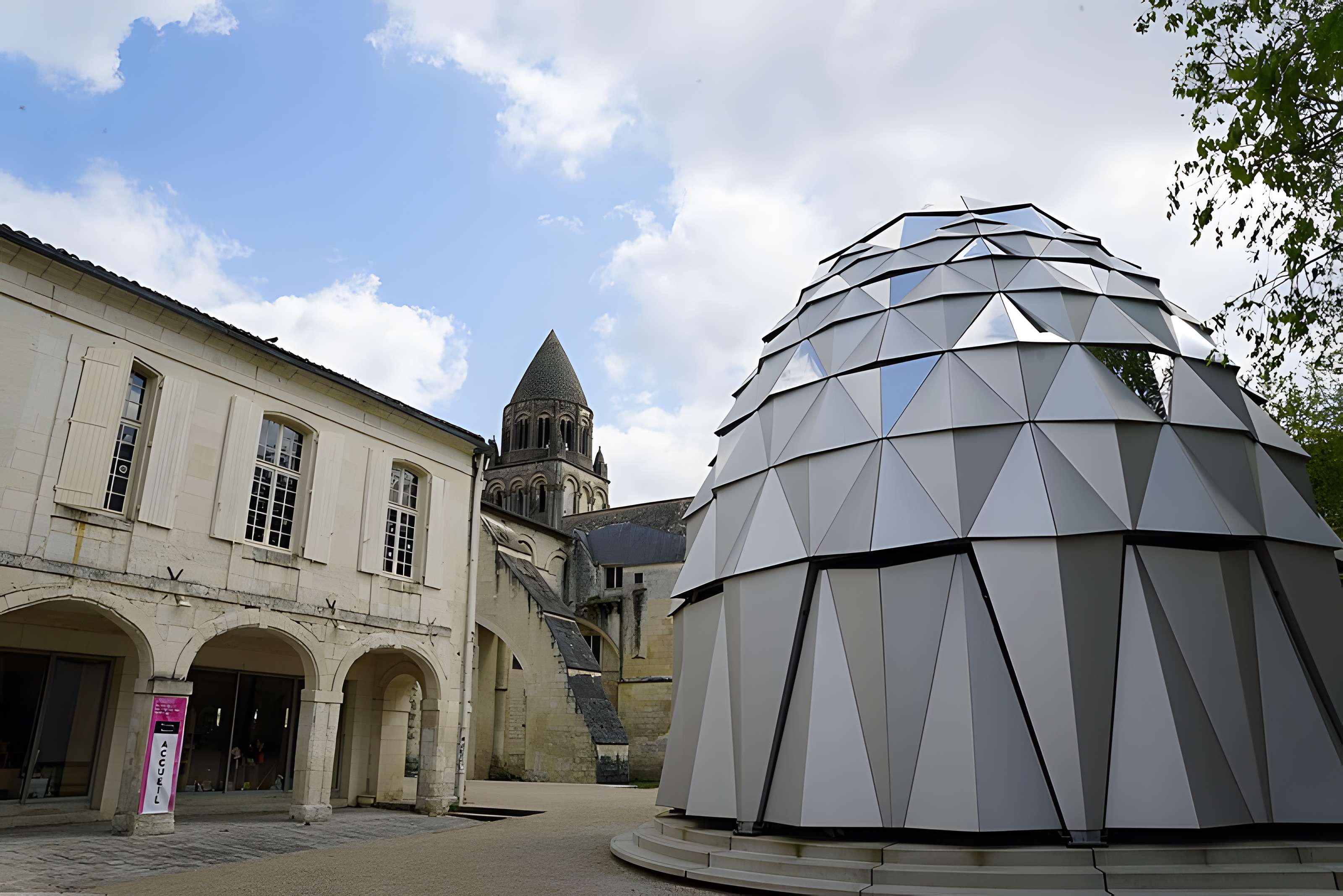 Abbaye aux dames de Saintes
