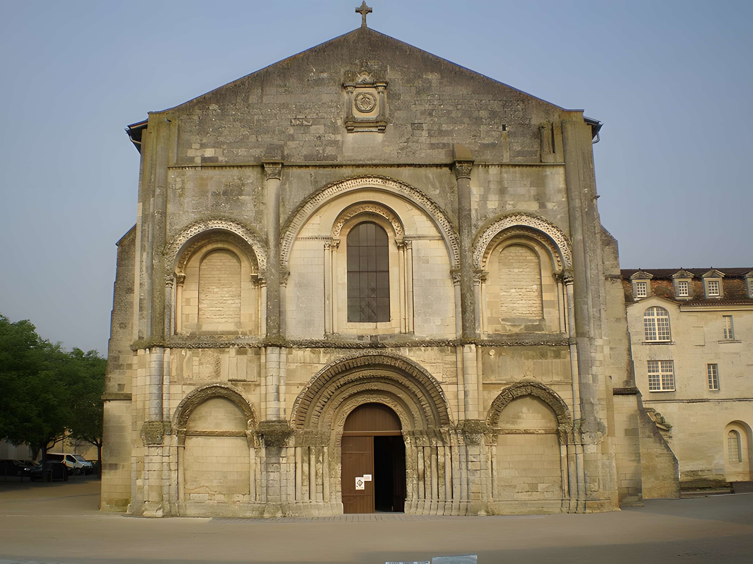 Abbaye aux dames de Saintes