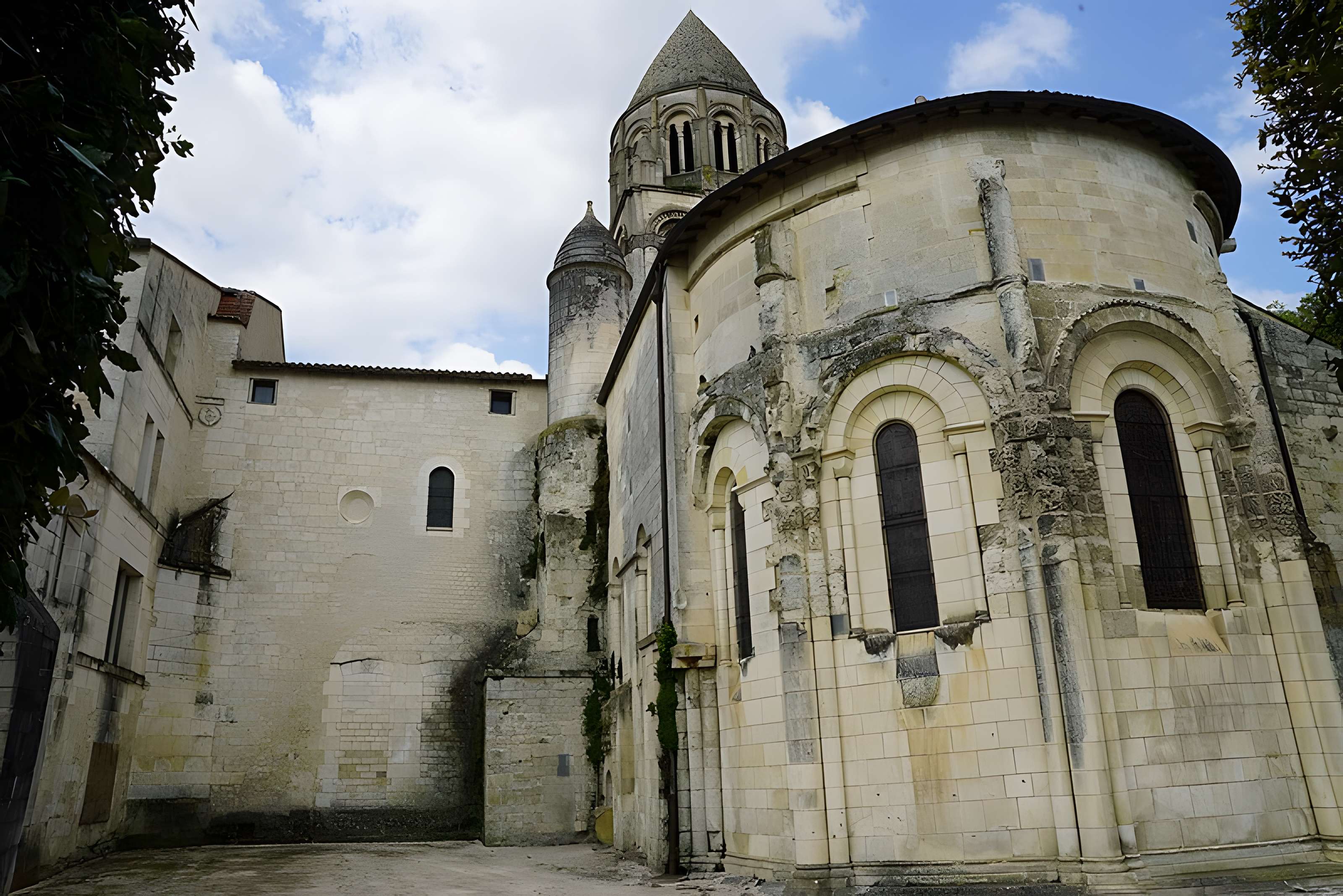 Abbaye aux dames de Saintes
