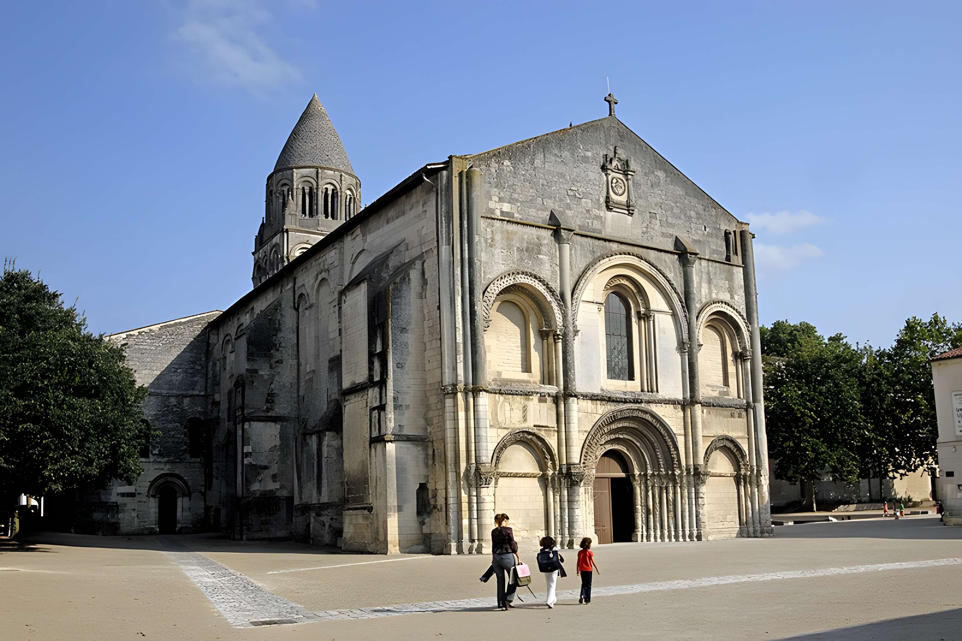 Abbaye aux dames de Saintes
