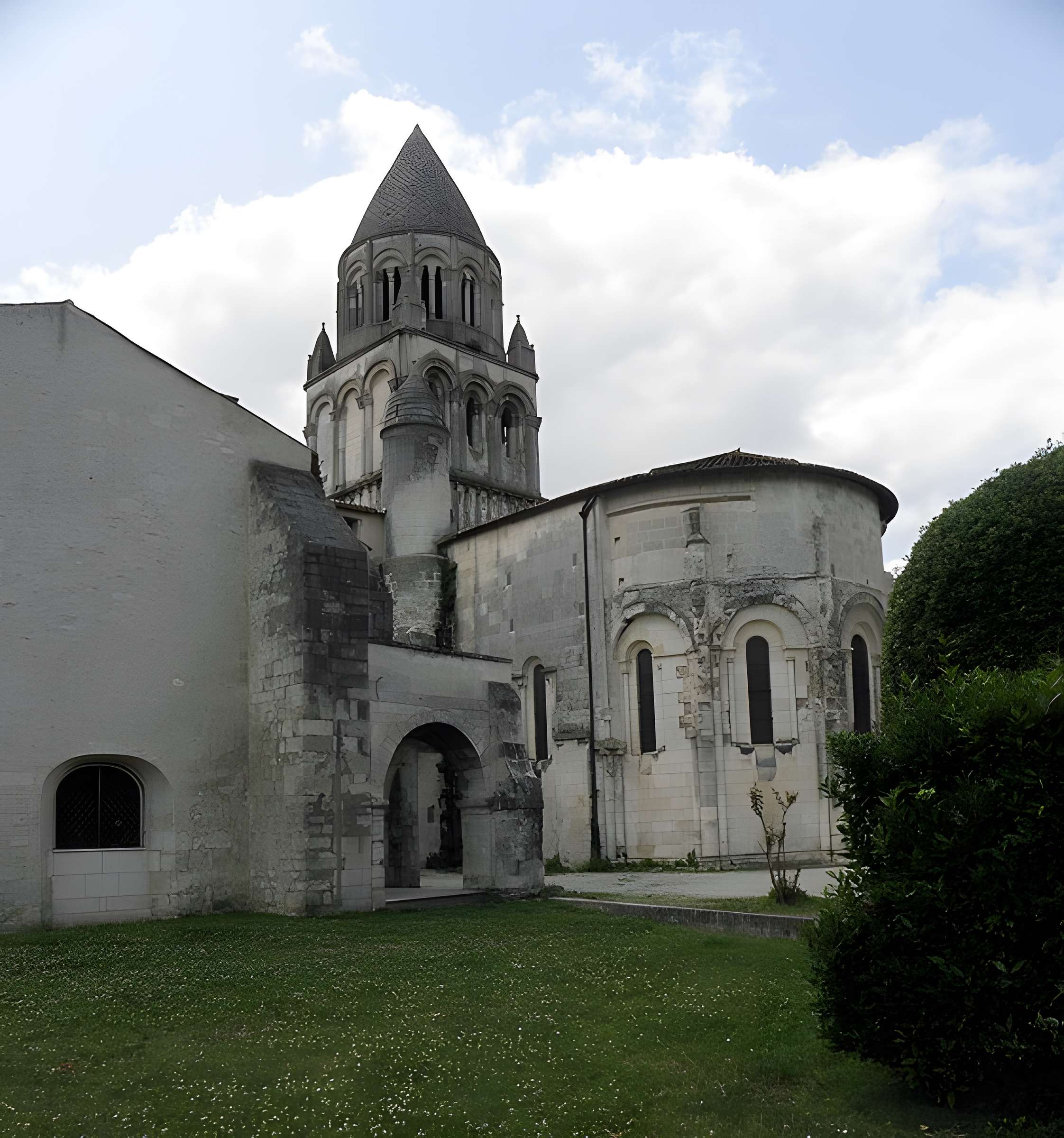 Abbaye aux dames de Saintes
