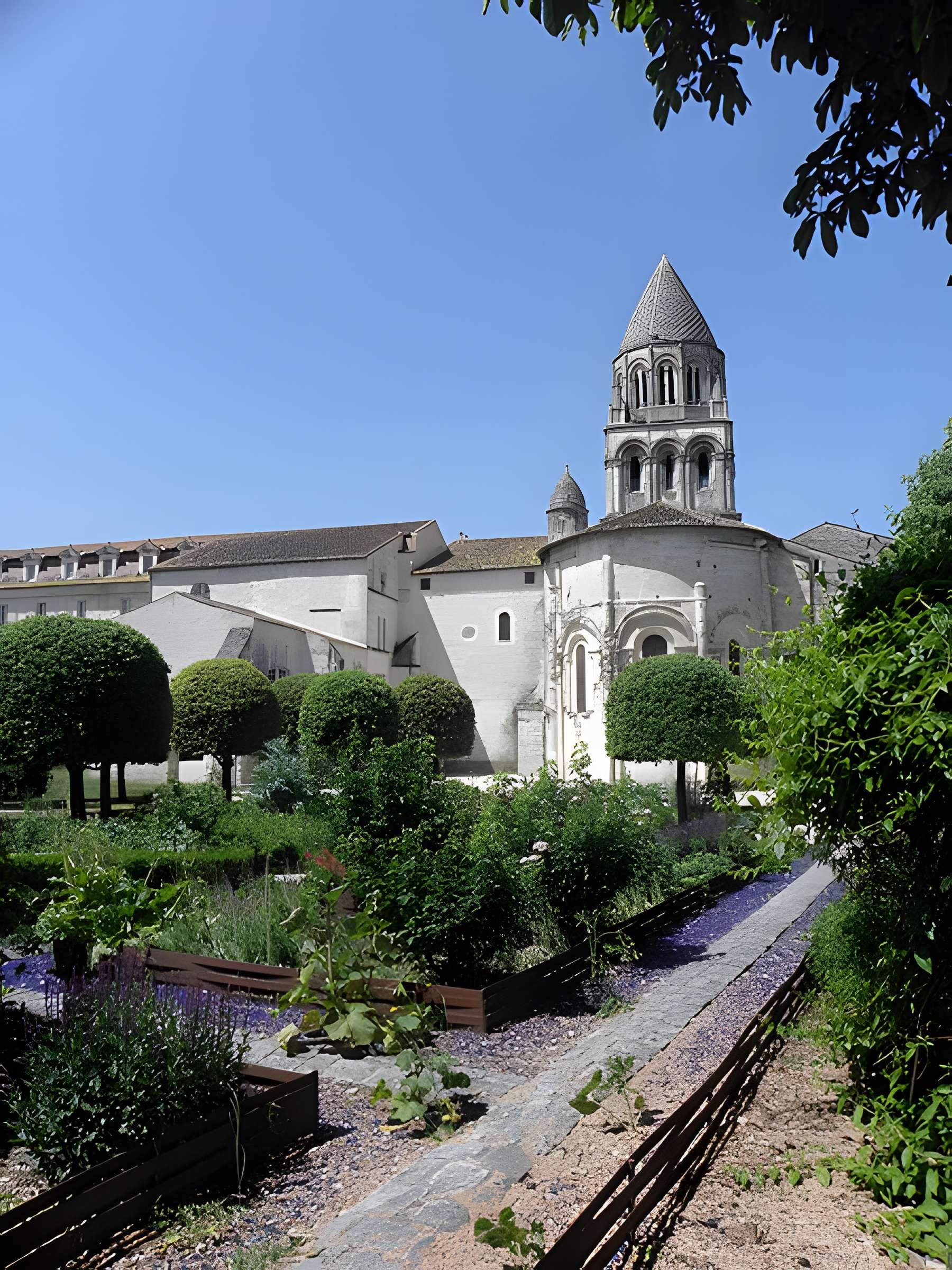 Abbaye aux dames de Saintes
