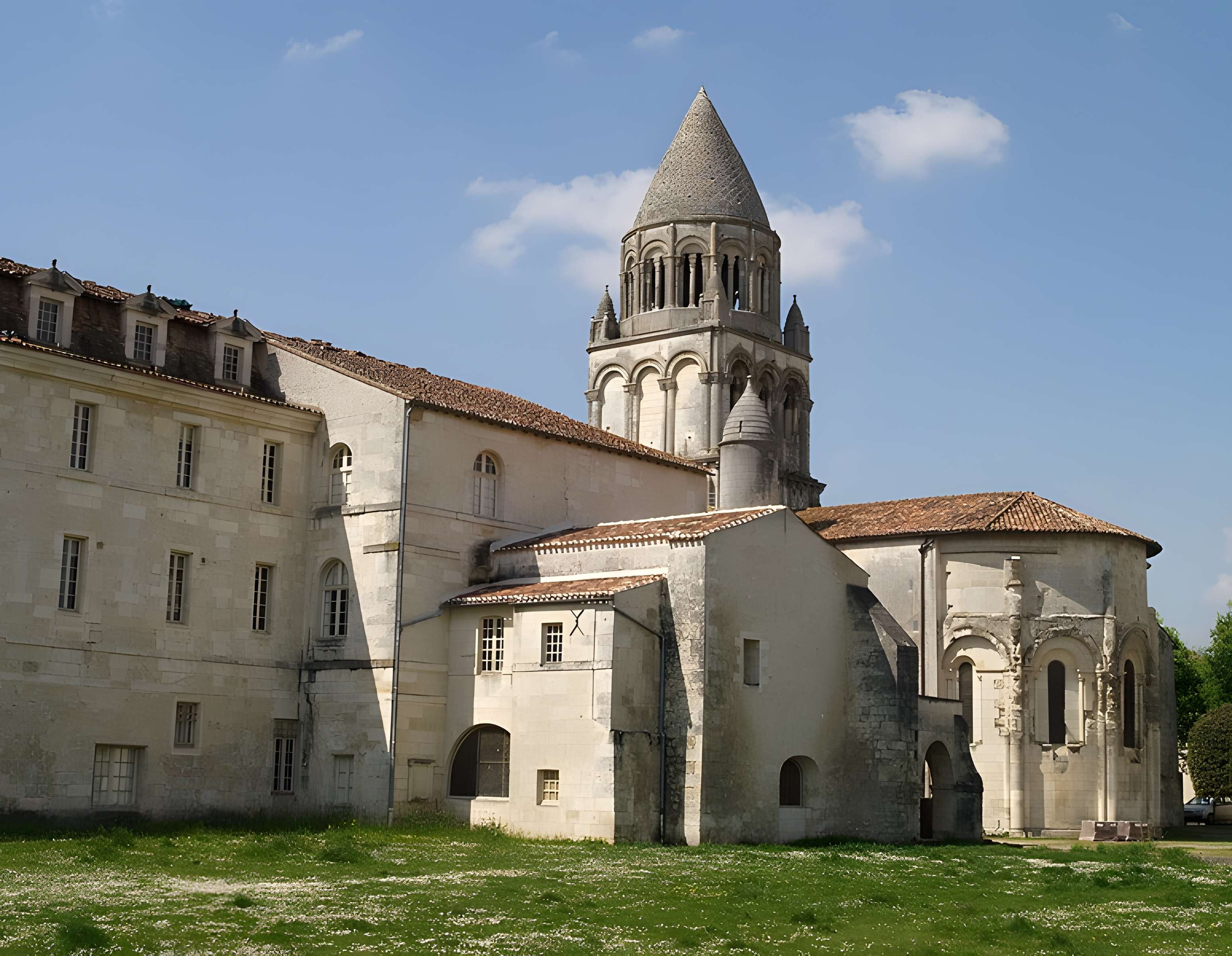 Abbaye aux dames de Saintes
