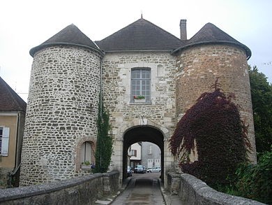 Photo de Porte Saint-Nicolas d'Ervy-le-Châtel