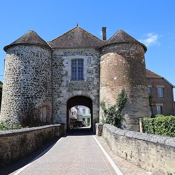 Porte Saint-Nicolas dErvy-le-Châtel