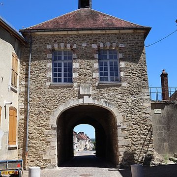 Porte Saint-Nicolas dErvy-le-Châtel