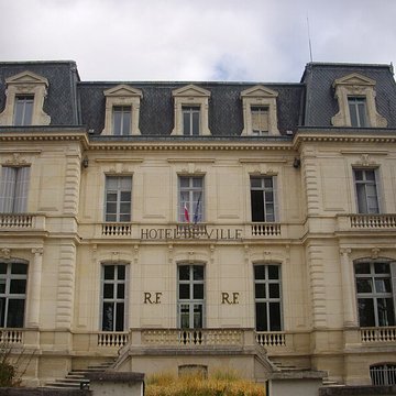 Château deau-pagode de lHôtel Lionel-Normant