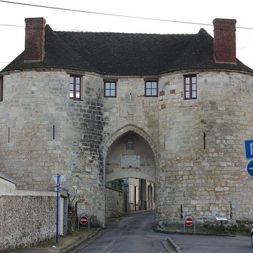 Porte Saint-Pierre de Château-Thierry