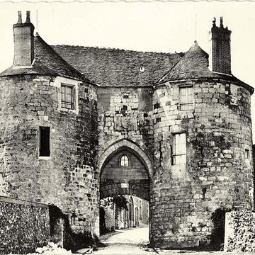 Porte Saint-Pierre de Château-Thierry