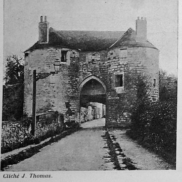 Porte Saint-Pierre de Château-Thierry