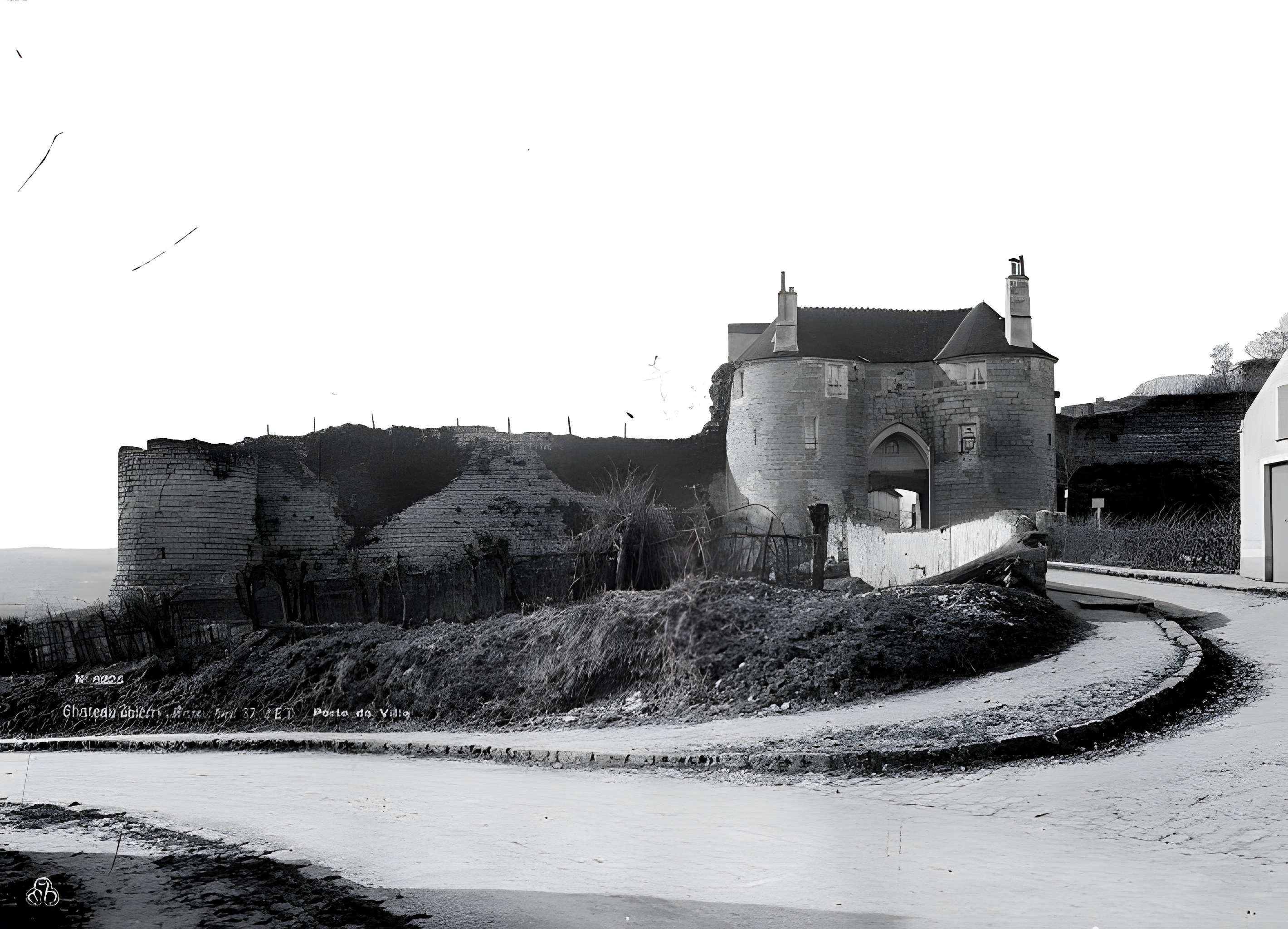 Porte Saint-Pierre de Château-Thierry