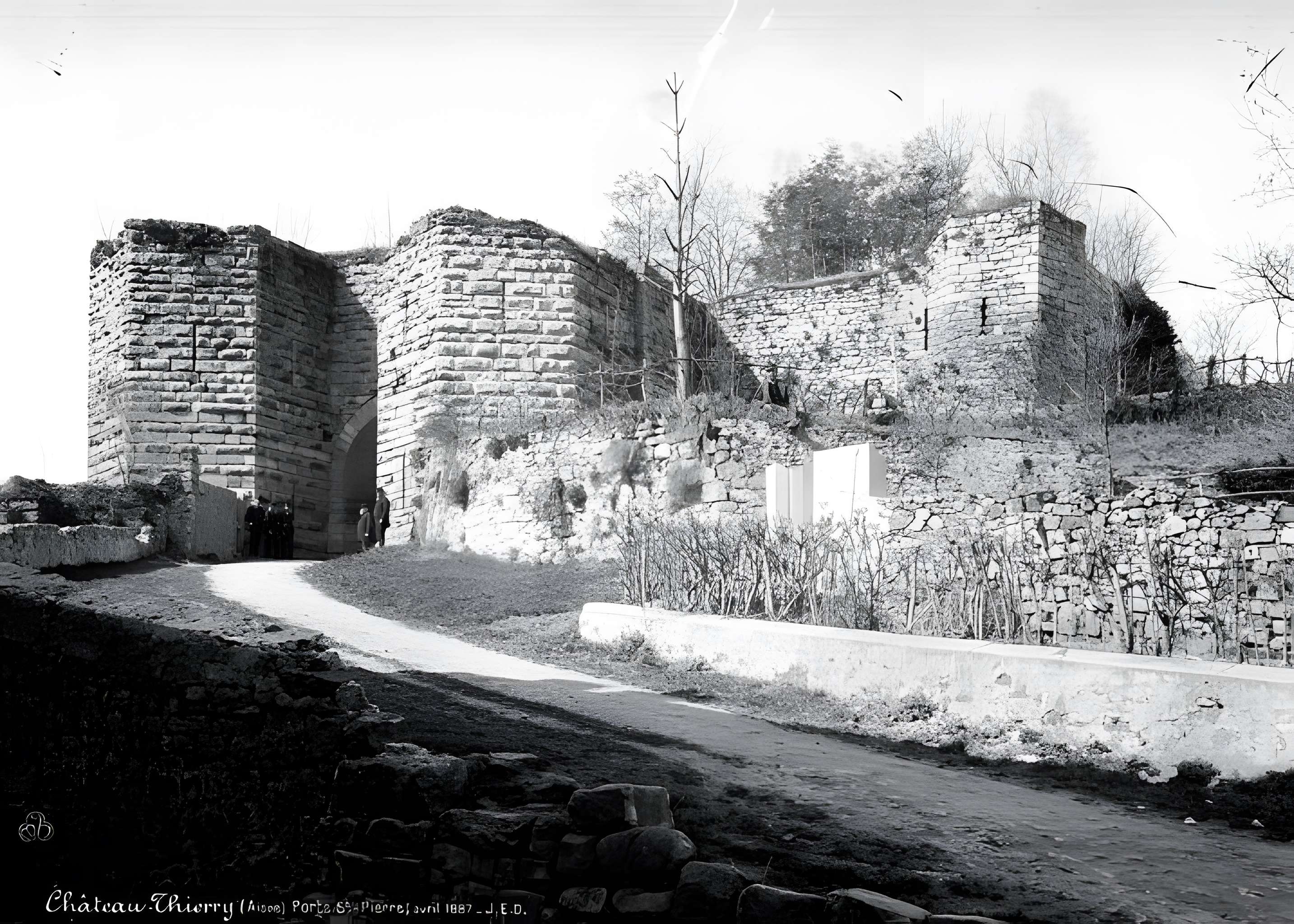 Porte Saint-Pierre de Château-Thierry