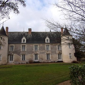 Château des Archevêques dArtannes-sur-Indre
