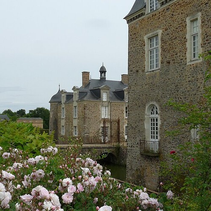 Photo de Château des Arcis également sur commune de Le Buret