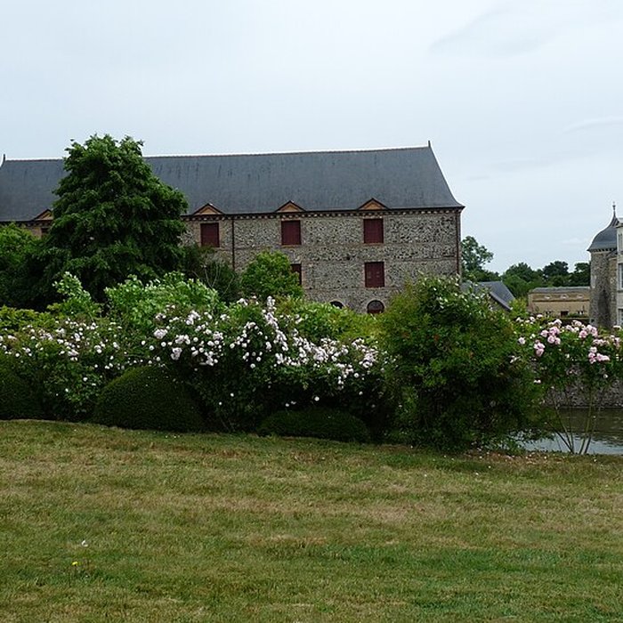 Photo de Château des Arcis également sur commune de Le Buret