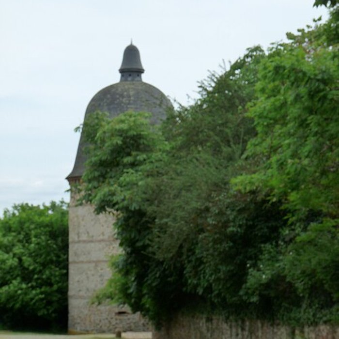 Photo de Château des Arcis également sur commune de Le Buret