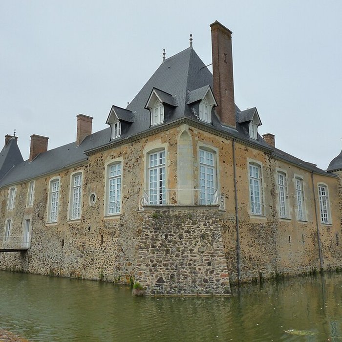 Photo de Château des Arcis également sur commune de Le Buret