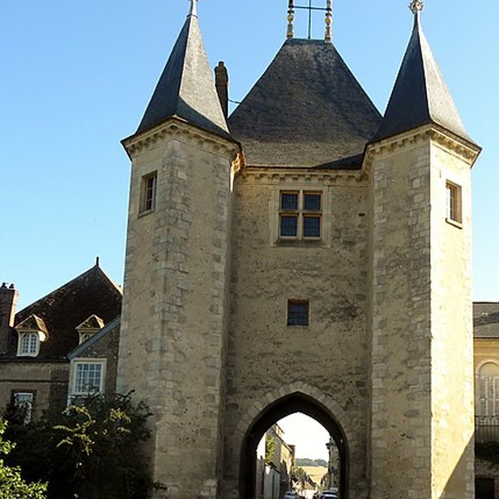 Photo de Portes de Sens et de Joigny de Villeneuve-sur-Yonne