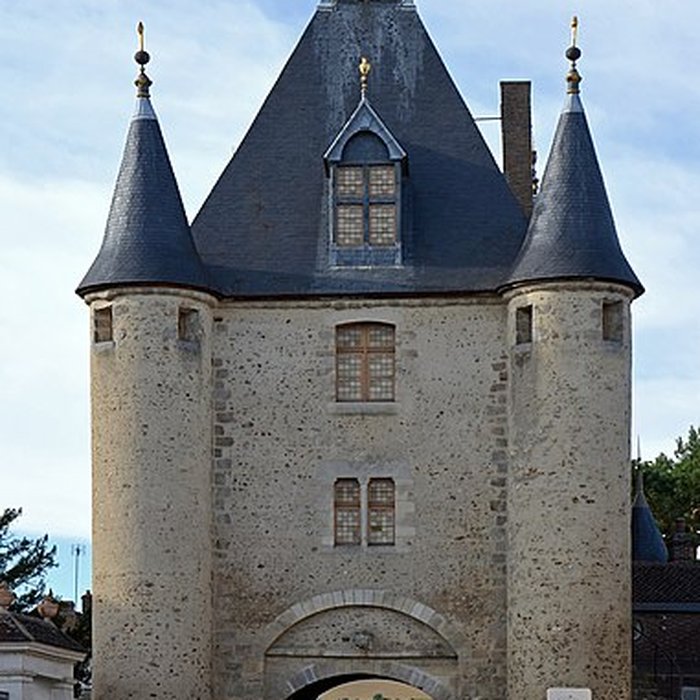 Photo de Portes de Sens et de Joigny de Villeneuve-sur-Yonne