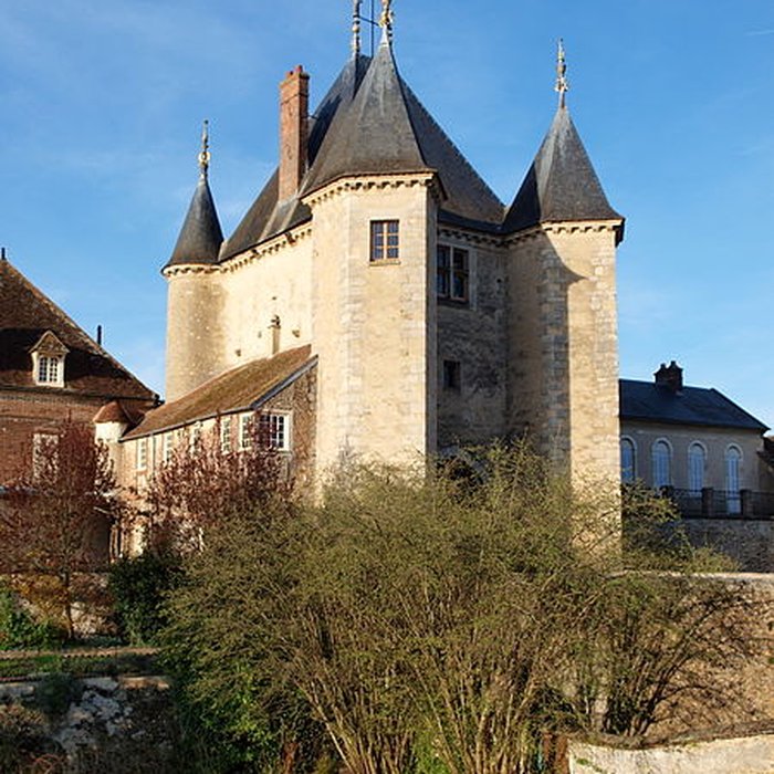 Photo de Portes de Sens et de Joigny de Villeneuve-sur-Yonne